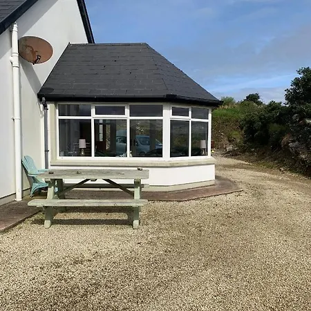 Beautiful Three Bedroom, Tranquil In Ards Holiday home *