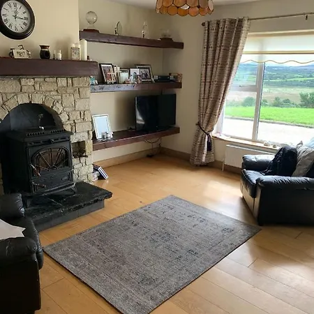 Holiday home Beautiful Three Bedroom, Tranquil In Ards *